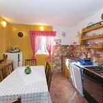 בית נופש Three-bedroom In