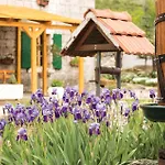 Three-bedroom In Lecevica