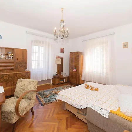 Feriehus Three-bedroom In Lecevica